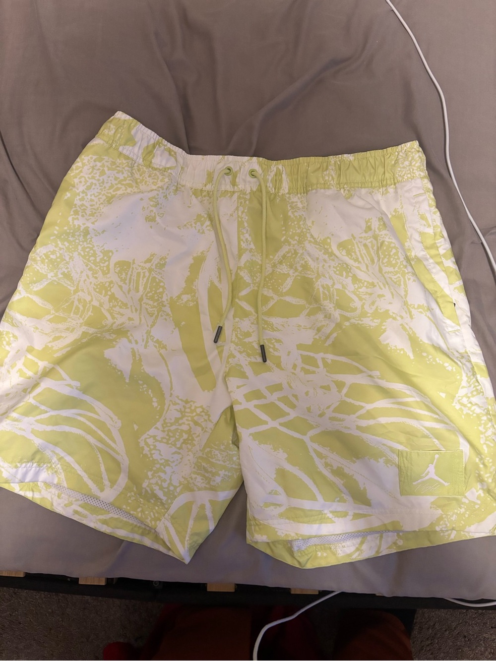 Jordan Men's Swim Trunks in Pale Yellow & White Abstract